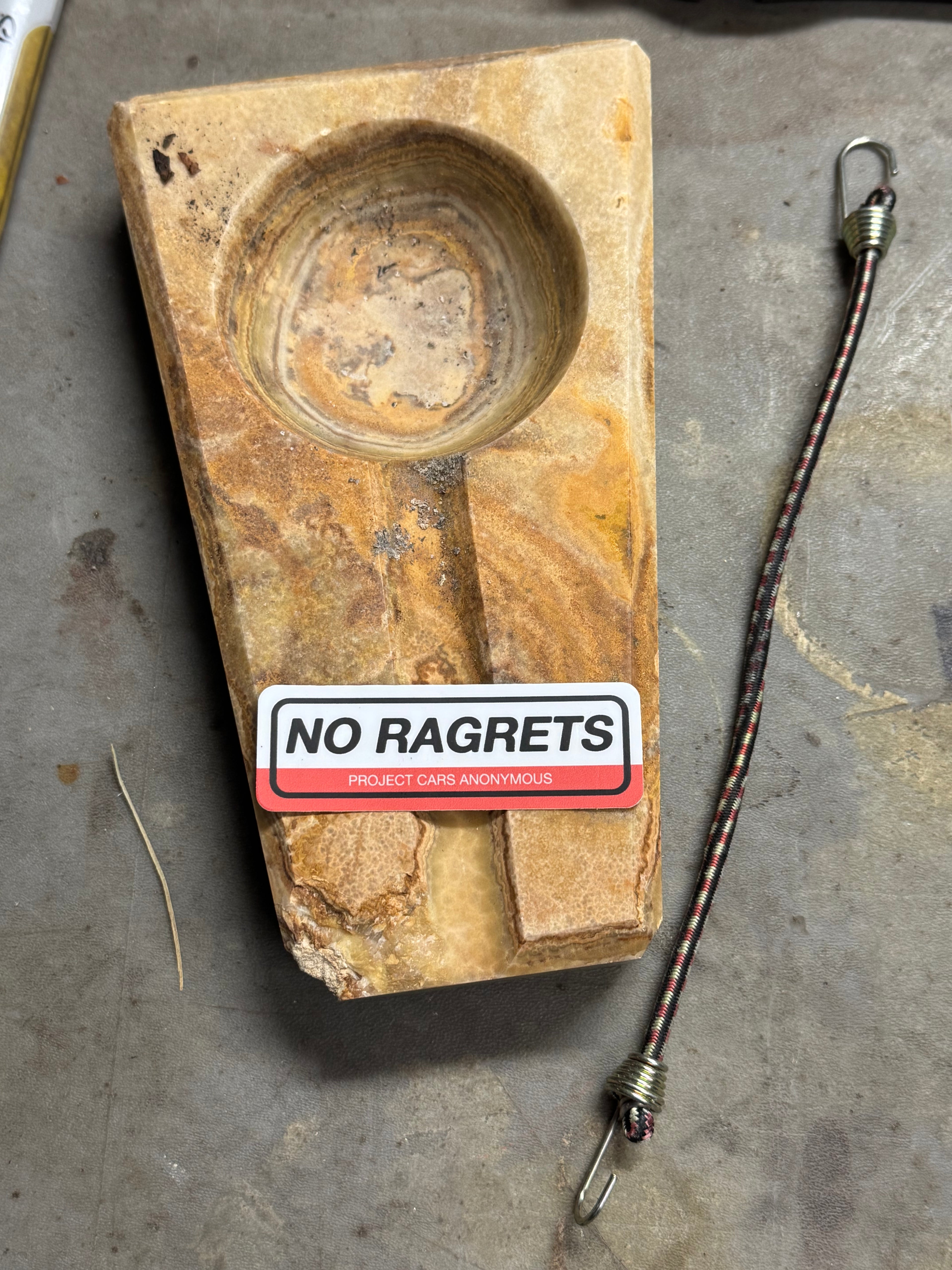 "No Ragrets" sticker